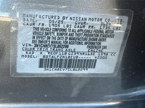 Used 2025 Nissan Versa SV image 30