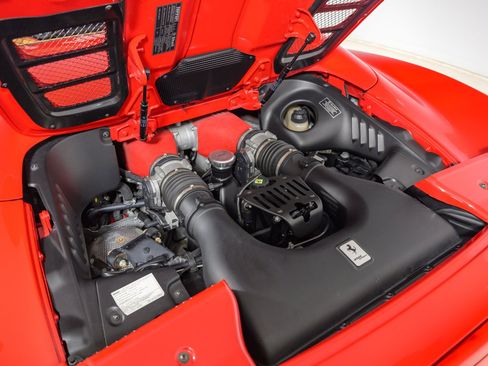 Used 2013 Ferrari 458 Spider RWD image 65