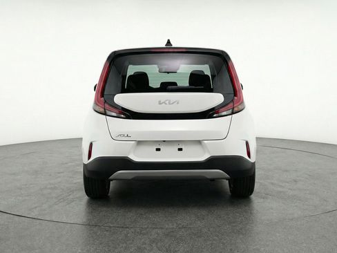 Used 2025 Kia Soul LX w/ LX Technology Package image 7