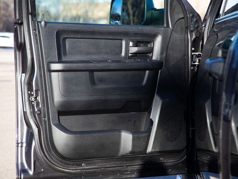 Used 2021 RAM 3500 Tradesman image 20