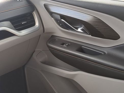 Used 2020 GMC Terrain SLT w/ Preferred Package image 23