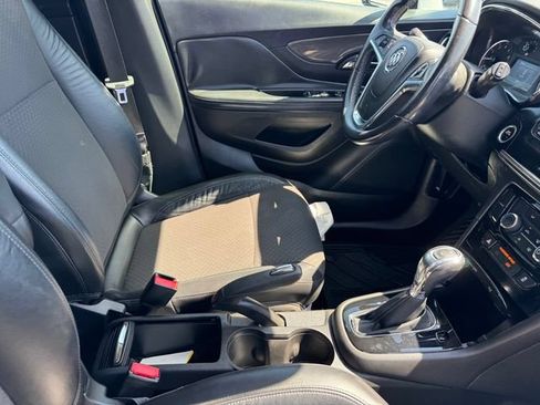 Used 2017 Buick Encore Preferred FWD image 19