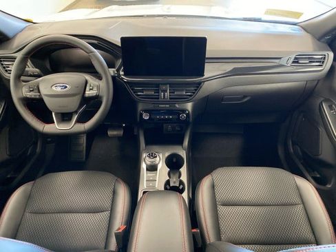 New 2025 Ford Escape ST-Line w/ Tech Pack #1 image 11