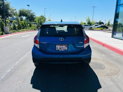 Used 2017 Toyota Prius C Two FWD image 24