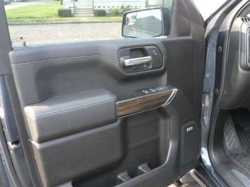 Used 2019 Chevrolet Silverado 1500 RST w/ All-Star Edition AWD/4WD image 26