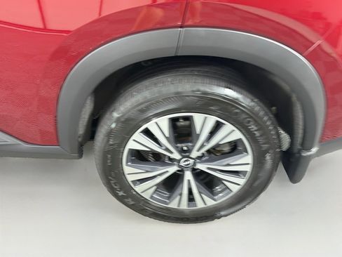 Used 2023 Nissan Rogue SV AWD/4WD image 11