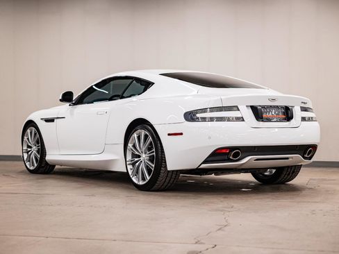 Used 2012 Aston Martin Virage Coupe image 26
