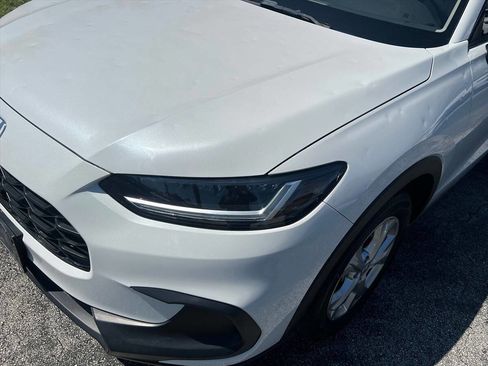 Used 2023 Honda HR-V LX image 19