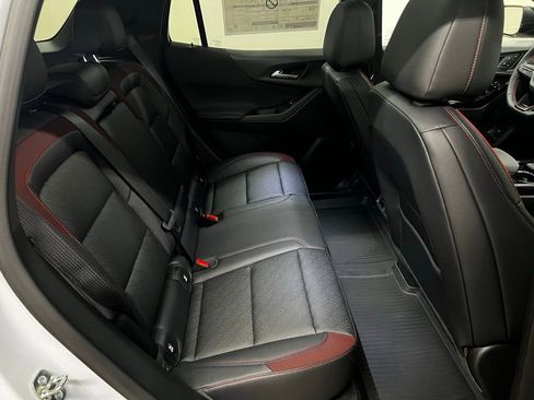 New 2026 Chevrolet Equinox RS w/ Convenience Package III AWD/4WD image 40