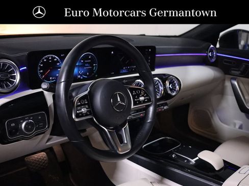 Used 2023 Mercedes-Benz CLA 250 4MATIC image 44