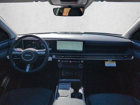 New 2026 Hyundai Tucson Limited image 18