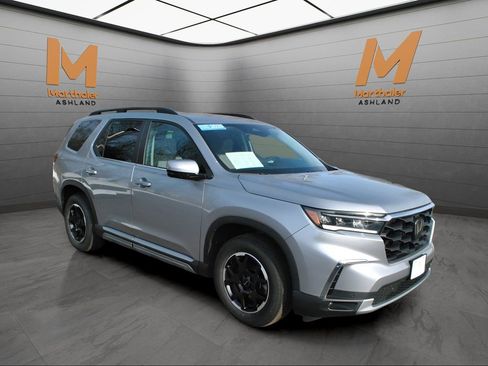Certified 2025 Honda Pilot EX-L image 5