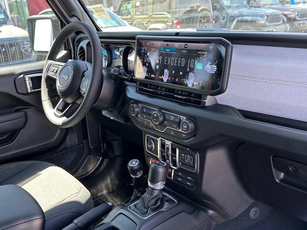 New 2026 Jeep Gladiator Mojave AWD/4WD image 15