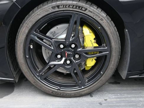 Used 2020 Chevrolet Corvette Stingray Preferred Conv w/ 2LT Preferred Equipment Group RWD image 12