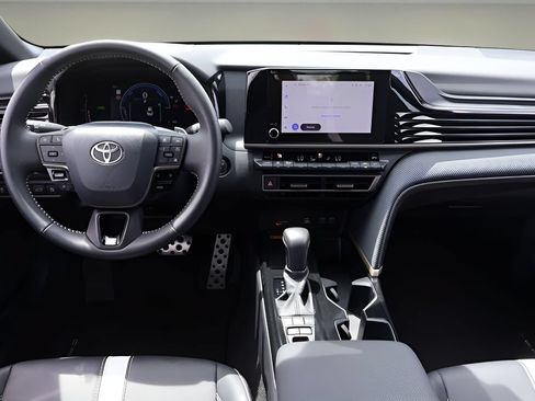 Certified 2026 Toyota Camry SE FWD image 13