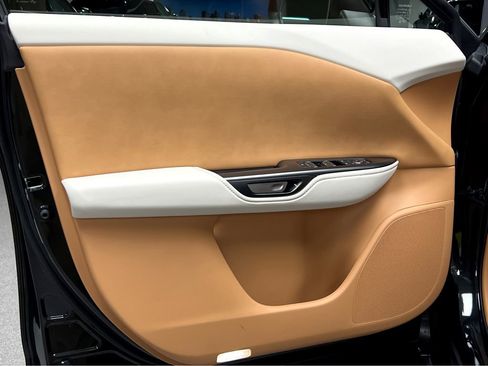 New 2026 Lexus RZ 450e AWD image 38