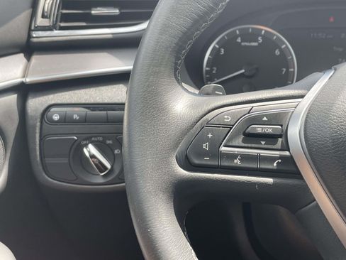 Used 2023 INFINITI QX50 Luxe FWD image 22