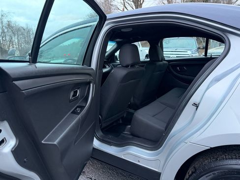 Used 2018 Ford Taurus Police Interceptor AWD image 17
