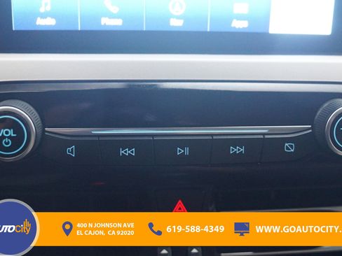 Used 2020 Ford Escape SE FWD image 23