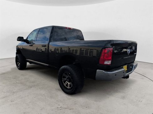Used 2015 RAM 2500 Tradesman w/ Chrome Appearance Group image 3