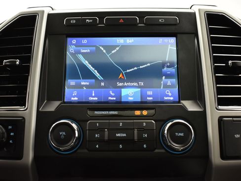 Used 2021 Ford F250 Lariat image 29