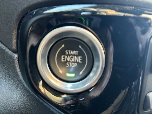 Used 2023 Chevrolet Silverado 1500 High Country image 23