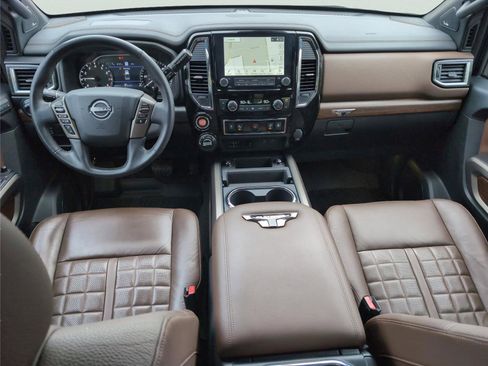 Used 2024 Nissan Titan Platinum Reserve w/ Moonroof Package image 28