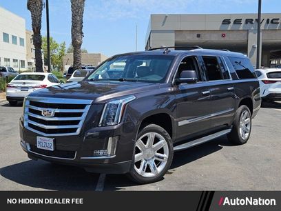 Used 2016 Cadillac Escalade ESV Luxury