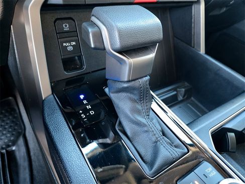 Used 2022 Toyota Tundra SR5 image 21