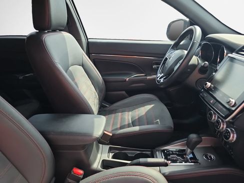 Used 2021 Mitsubishi Outlander Sport GT AWD/4WD image 24