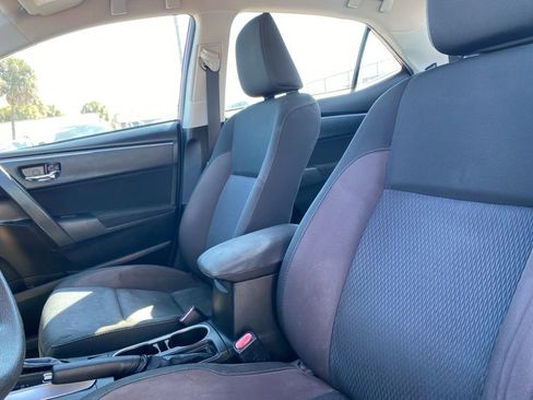 Used 2019 Toyota Corolla LE image 9