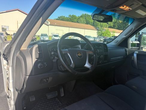 Used 2012 Chevrolet Silverado 2500 LT w/ Z71 Appearance Package AWD/4WD image 14