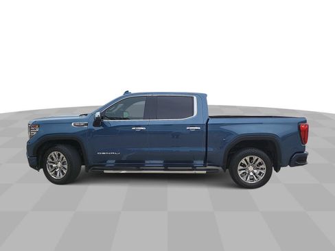 Used 2024 GMC Sierra 1500 Denali w/ Technology Package AWD/4WD image 5