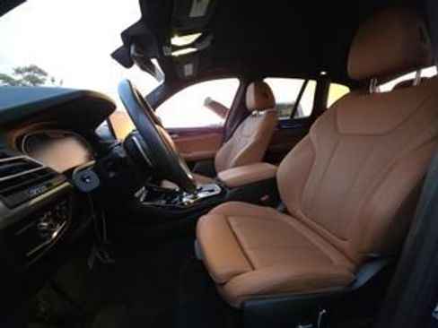 Used 2024 BMW X3 sDrive30i w/ Premium Package RWD image 6