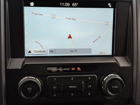 Used 2018 Ford F150 XLT w/ Equipment Group 302A Luxury image 26