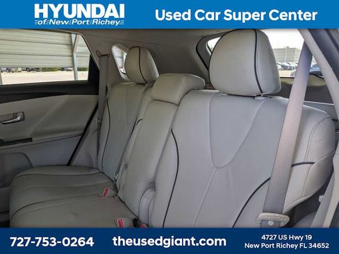 Used 2009 Toyota Venza FWD image 15