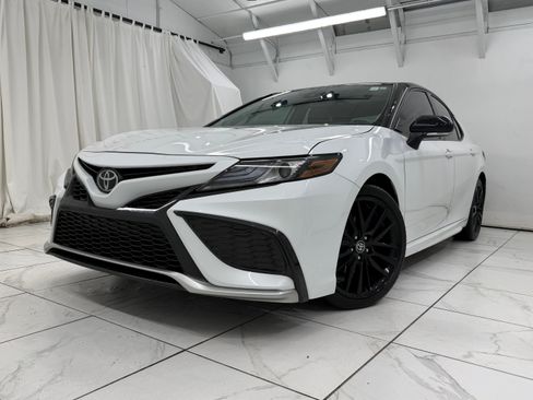 Used 2021 Toyota Camry XSE w/ Navigation Package AWD/4WD image 8