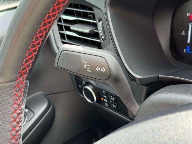 Used 2023 Ford Escape ST-Line w/ Tech Pack #1 AWD/4WD image 22