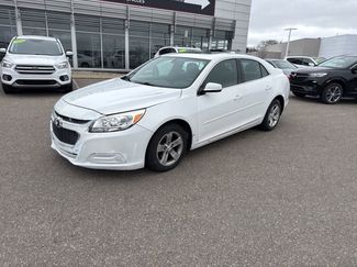 Used 2015 Chevrolet Malibu LT video 1