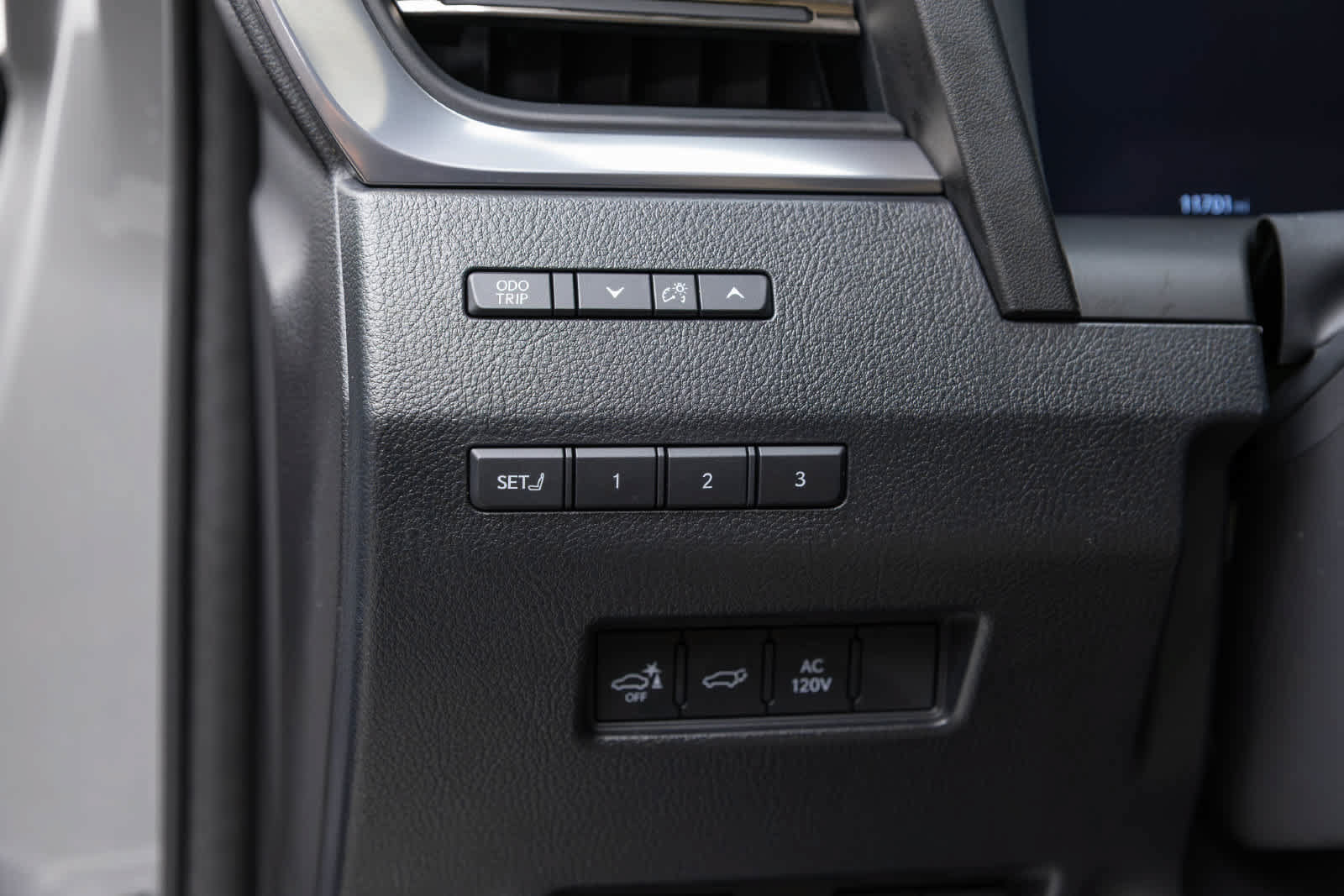 Used 2025 Lexus GX 550 AWD/4WD image 29