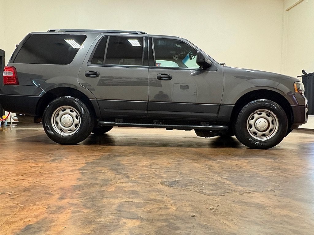 Used 2016 Ford Expedition XL RWD image 8