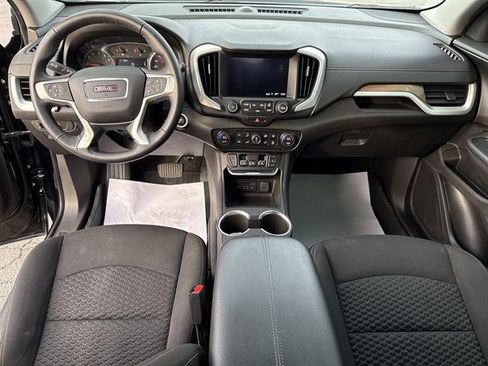 Used 2018 GMC Terrain SLE w/ Driver Convenience Package image 16