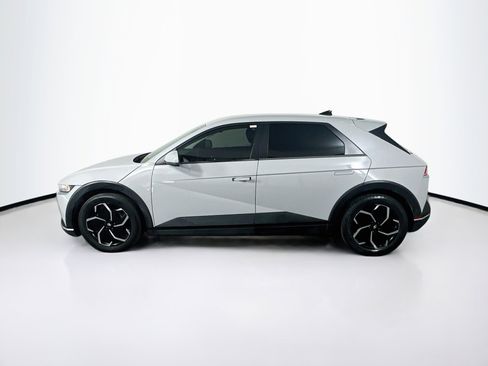 Used 2024 Hyundai Ioniq 5 SEL RWD image 4