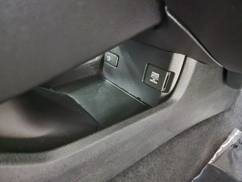 Used 2020 Honda Civic LX image 31