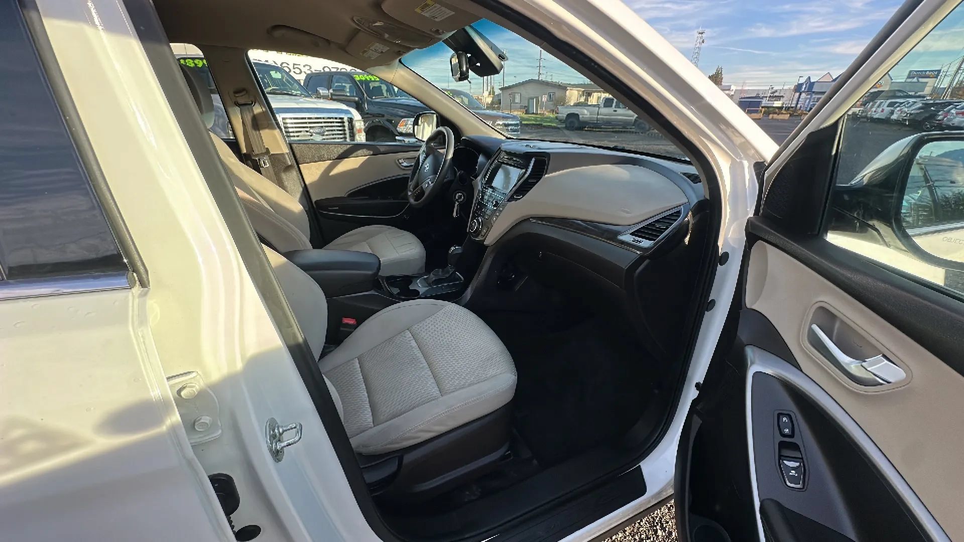 Used 2019 Hyundai Santa Fe XL SE AWD/4WD image 13