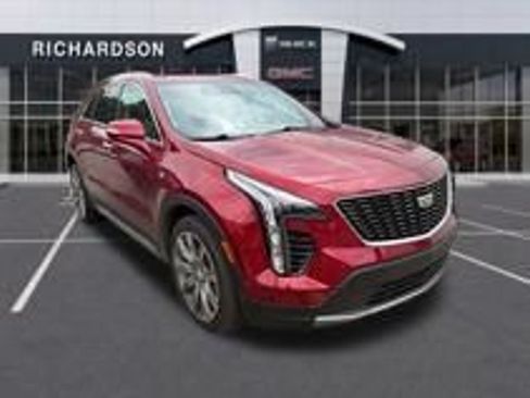 Used 2023 Cadillac XT4 Premium Luxury w/ Cold Weather Package AWD/4WD image 11