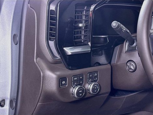 New 2026 GMC Sierra 1500 SLT w/ SLT Premium Plus Package AWD/4WD image 4
