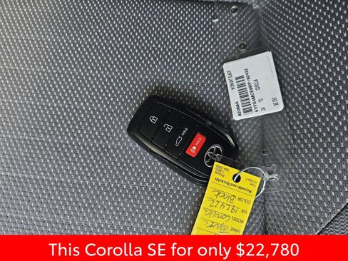 Used 2024 Toyota Corolla SE FWD image 21