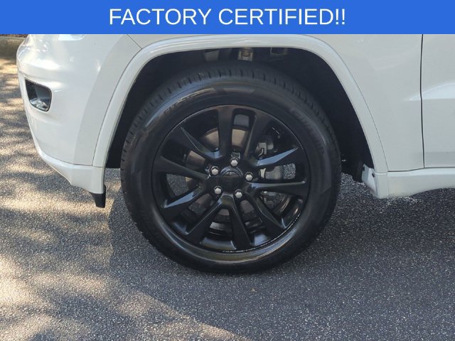 Certified 2018 Jeep Grand Cherokee Altitude AWD/4WD image 10