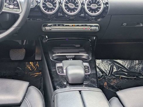 Used 2020 Mercedes-Benz CLA 250 CLA 250 image 19